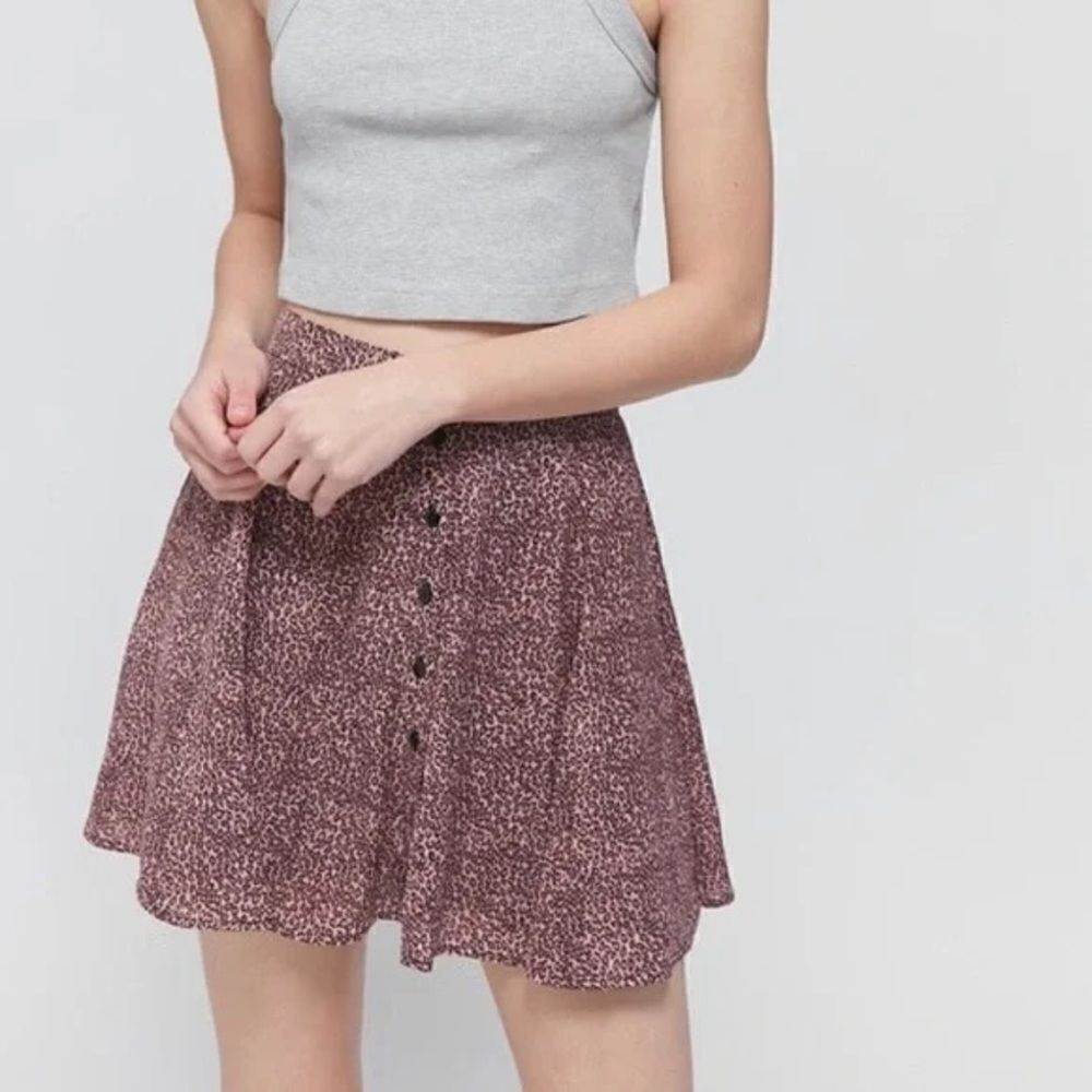 URBAN OUTFITTERS | UO Millie Purple Animal Print Mini Skirt | M